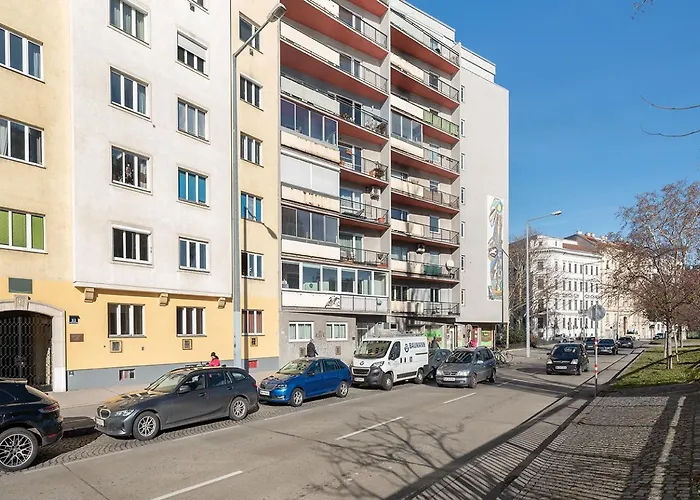 Appartement Vor Den Toren Wiens In Ruhelage *