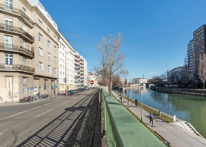 Vor Den Toren Wiens In Ruhelage Appartement